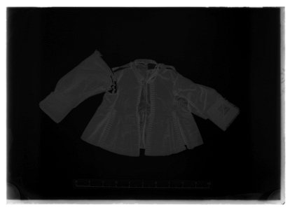 Jacka av svart sidenrips - Livrustkammaren - 78654-negative