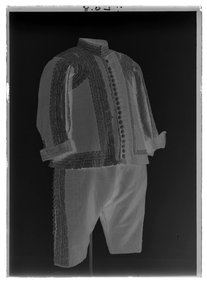 Jacka av brun kamlott - Livrustkammaren - 44164-negative