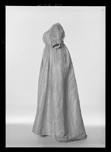 Kröningsklänning tillhörande Hedvig Elisabeth Charlotta - Livrustkammaren - 35637