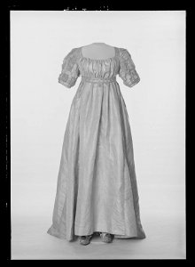 Kröningsklänning tillhörande Hedvig Elisabeth Charlotta - Livrustkammaren - 18514