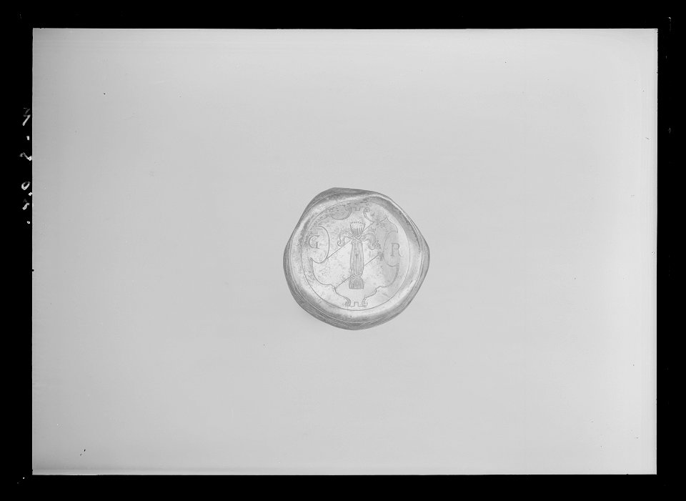 Käpp av kanelträ med förgyllda silverbeslag med Vasavapnet, ca 1540-1560 - Livrustkammaren - 78101