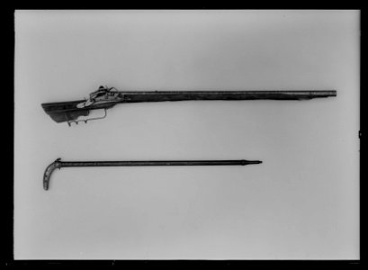 Käppbössa med slaglås ca 1850 - Livrustkammaren - 53347