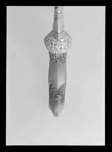 Javanesisk kris, Sumatra-typ, med två baljor nr 5029-5031 och etui 5028, Surakarta 1835 - Livrustkammaren - 9610