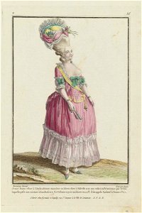 Jeune Dame vêtue à l'Austrasienne manches en sabots
