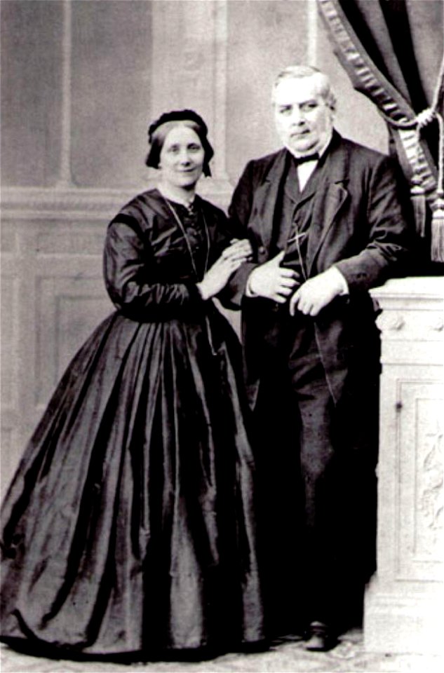 Johanna Dorothea Elisabeth Hoeltich, geb. Meyer und J.E.H. Hoeltich