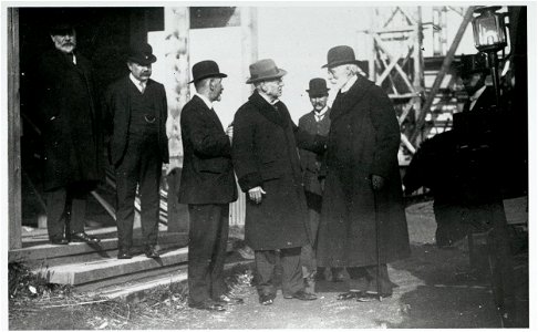John Ballinger, S. K. Greenslade, Evan Davies Jones and Sir John Williams with the American Ambassador , the Hon. Whitelaw Reid (5449722)