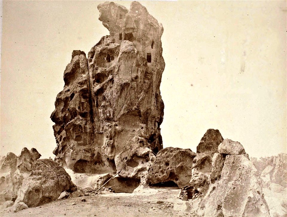 John Henry Haynes. Pinnacle of friable tufa at Doghanli, Phrygia (id.13993425)