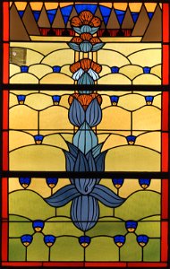 Jules Courvoisier, Vitrail de la chapelle de Cernier-Fontainemelon, 1907, verre, plomb, bois, 162 x 101 cm, Musée des beaux-arts, La Chaux-de-Fonds. Free illustration for personal and commercial use.