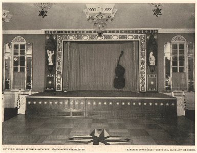 Kabarett Jungmühle in Dortmund. Blick auf die Bühne, 1913