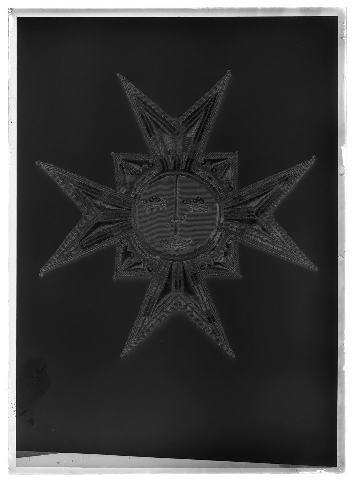 Kappkraschan för kommendör med stora korset av Svärdsorden, Sverige, 1800-talets mitt - Livrustkammaren - 34841-negative