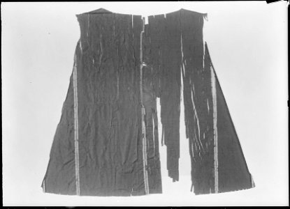 Kappa av svart mönstrad sammet, ca 1611-1632 - Livrustkammaren - 53342