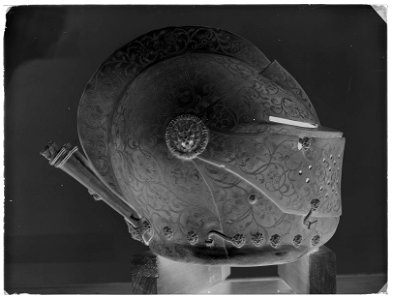 Karl IXs begravningshjälm, 1611 - Livrustkammaren - 34500-negative