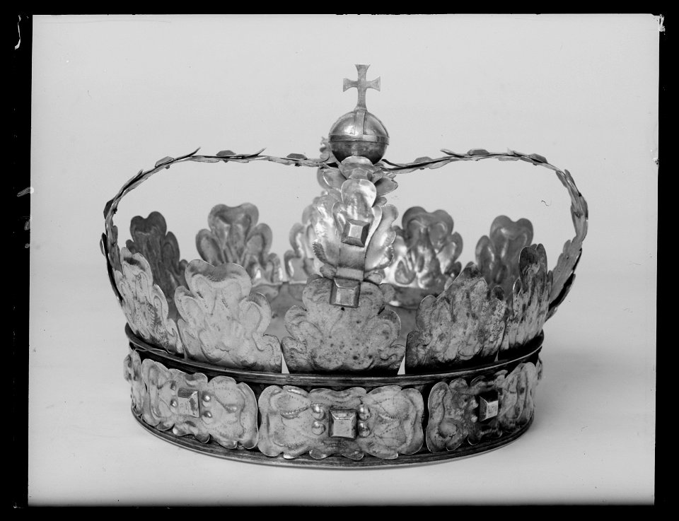 Karl X Gustavs begravningskrona - Livrustkammaren - 71010