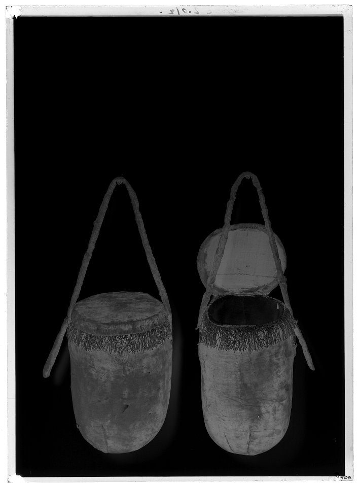 Kastpenningputa - Livrustkammaren - 60829-negative