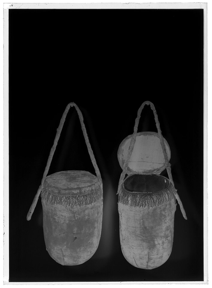 Kastpenningputa - Livrustkammaren - 52268-negative
