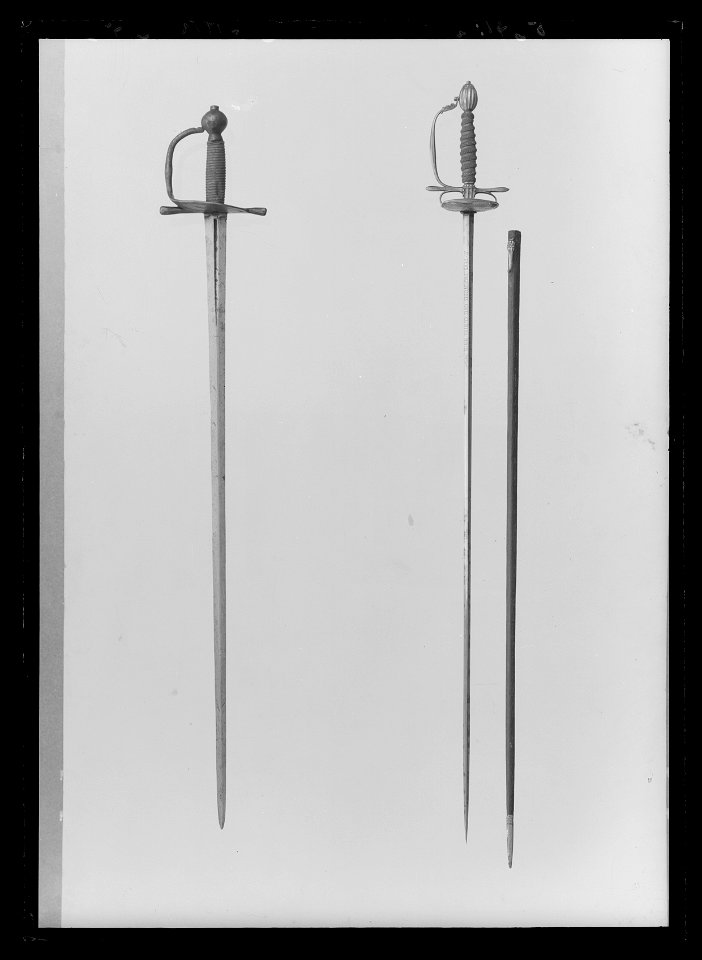 Kavaljersvärja, duellvapen, Frankrike 1660-1680 c - Livrustkammaren - 9825