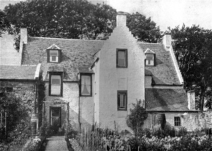 Kilmaurs place from the Kilmaurs kirk side