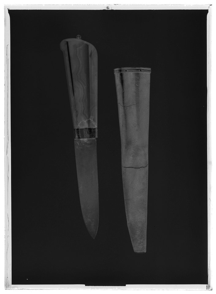 Kniv , Sverige 1758 - Livrustkammaren - 2022-negative
