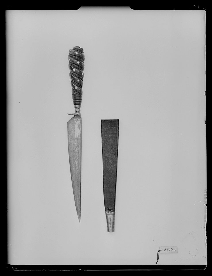 Kniv, s. k. puntilla med balja, Spanien , 1700-talet - Livrustkammaren - 79254