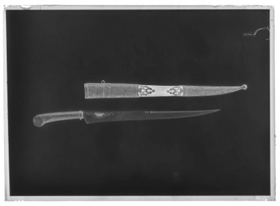 Kniv av yatagantyp, Främre Orienten - Livrustkammaren - 501-negative
