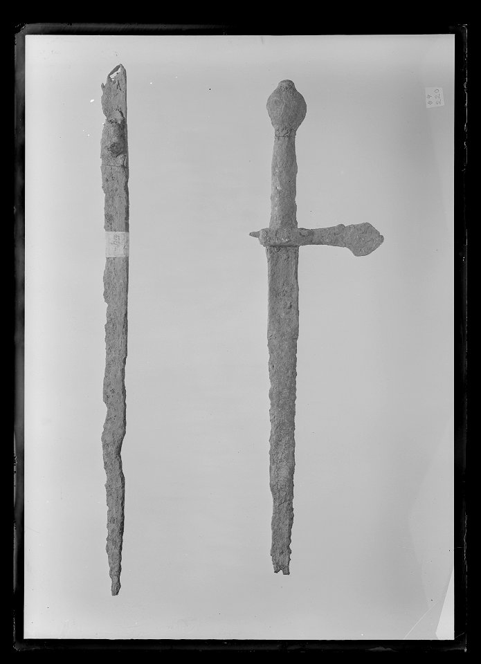 Kniv, jordfynd - Livrustkammaren - 77506