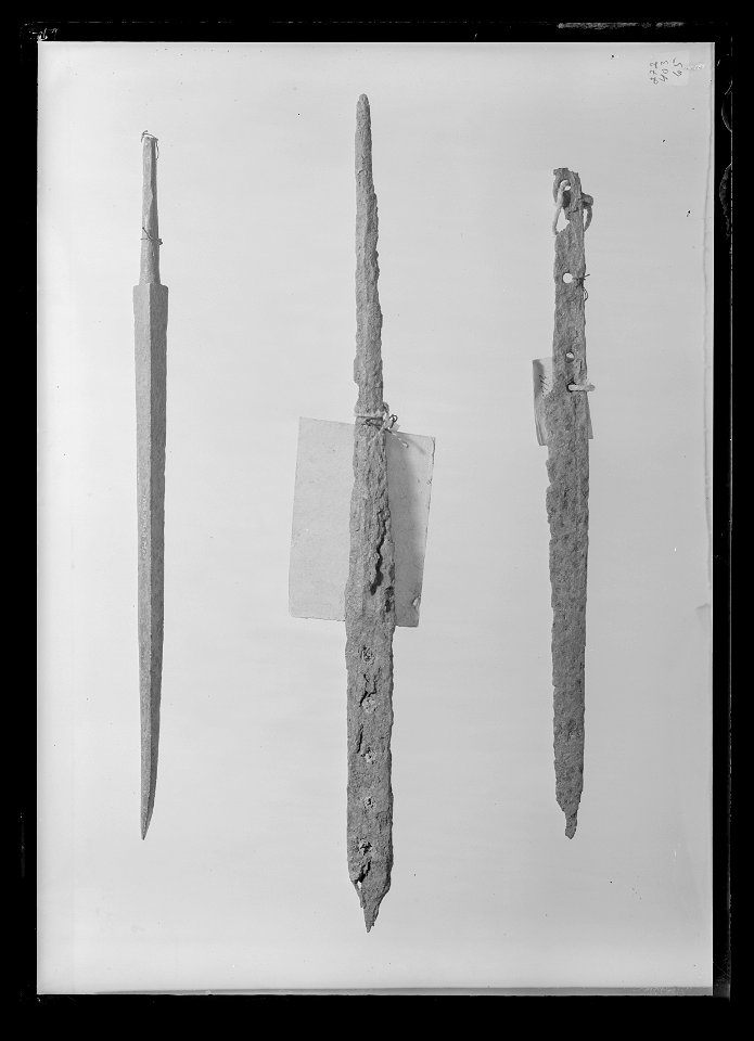 Kniv, jordfynd - Livrustkammaren - 34707