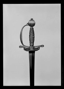 Kommendervärja, Sverige 1715-1718, e.u. använd av Karl XII vid Fredrikshald 1718 - Livrustkammaren - 43299