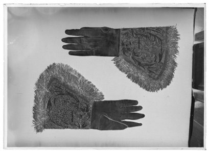 Kraghandske för man - Livrustkammaren - 43162-negative
