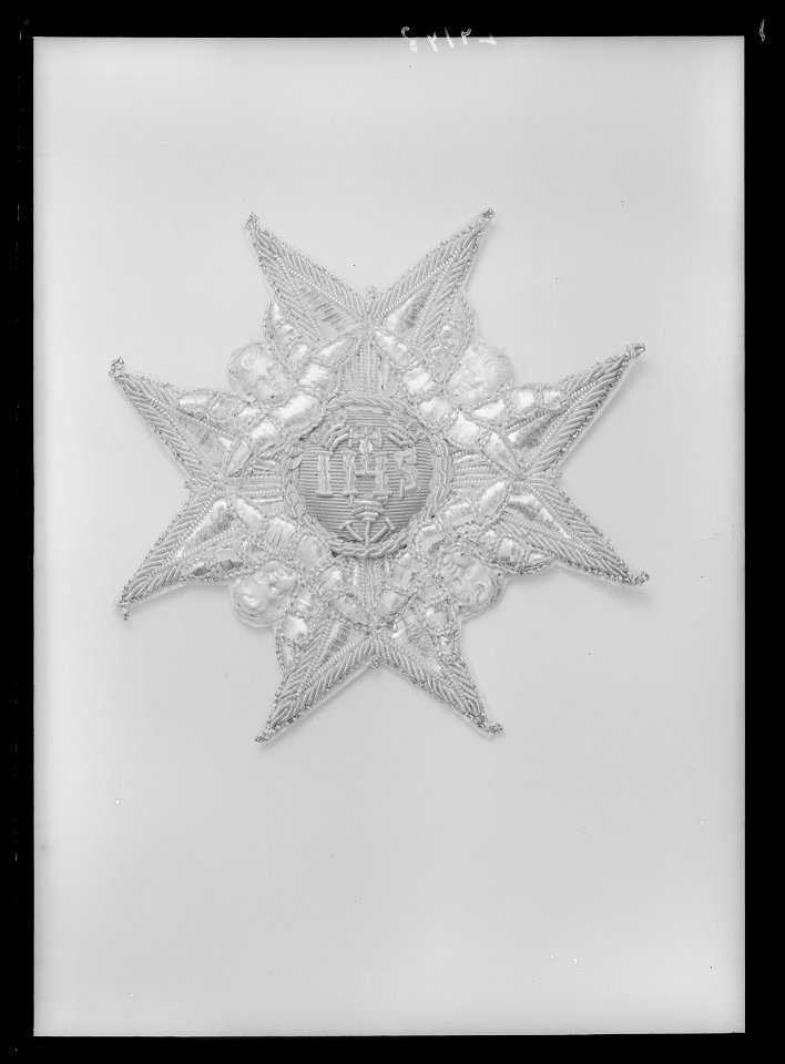 Kraschan för riddare av Serafimerorden, Sverige, 1800-talet - Livrustkammaren - 9112