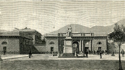 La Spezia porta principale dell’Arsenale e monumento al Generale Chiodo
