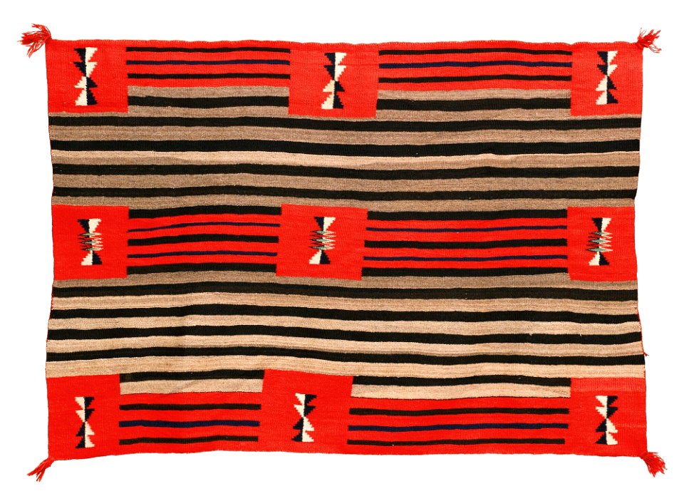 Late-Woman-Navajo-Blanket-private-collection