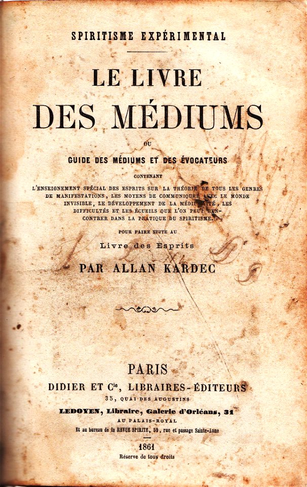 Le Livre des Médiums