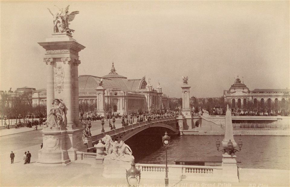 Le pont Alexandre III et le Grand Palais, Exposition Universelle 1900 ...