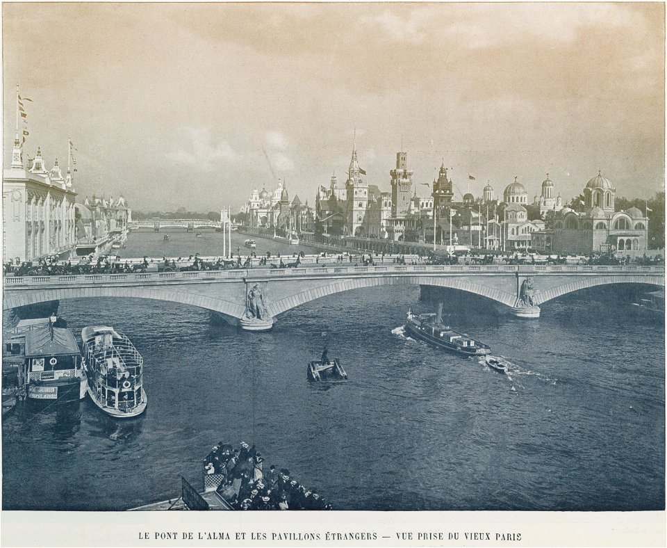 Le pont de l'Alma et les pavillons étrangers; Vue prise du vieux Paris