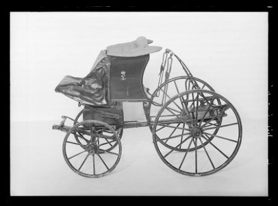 Lekvagn, high flyer phaeton, för prinsessan Lovisa - Livrustkammaren - 61312