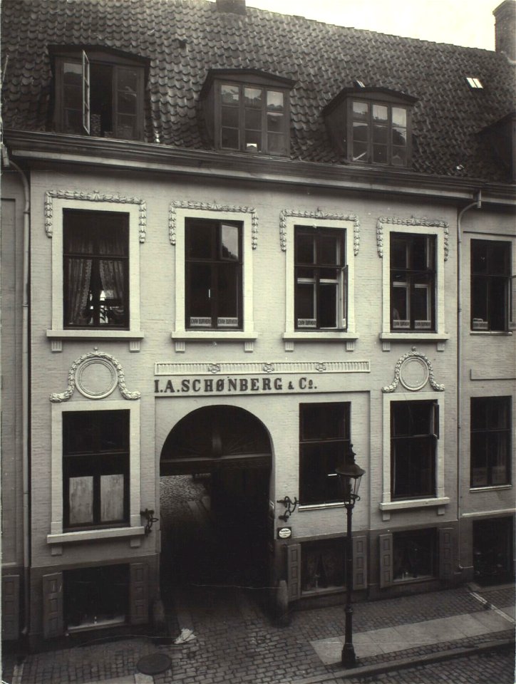 Lille Strandstræde 14 - L. A. Schønberg & Co (2)