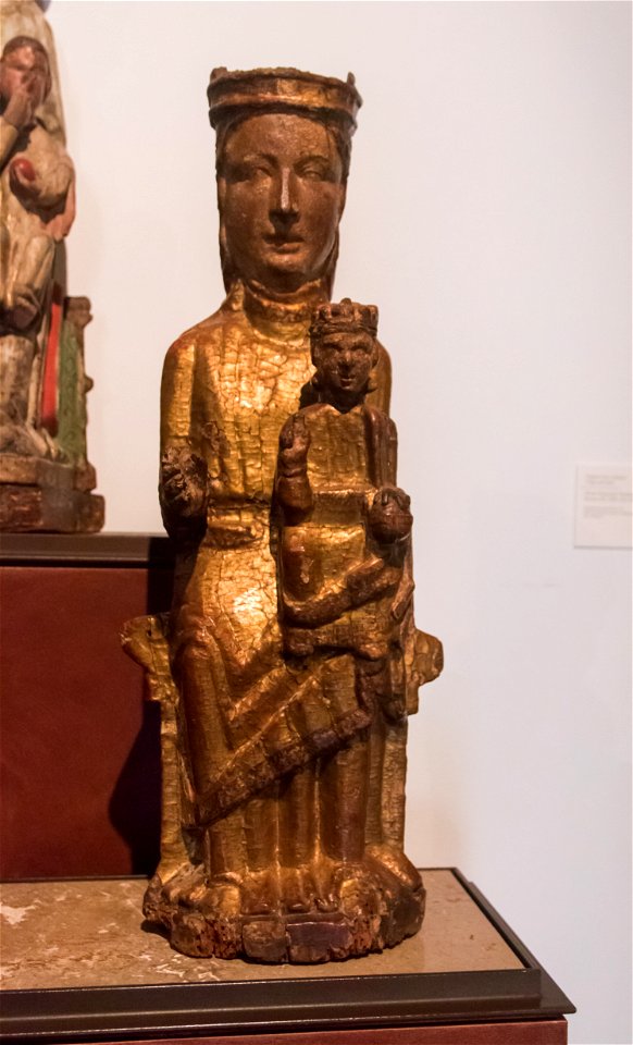 Lisboa-Museu Nacional de Arte Antiga-Virgem o Menino (XII-XIII s)-20140917