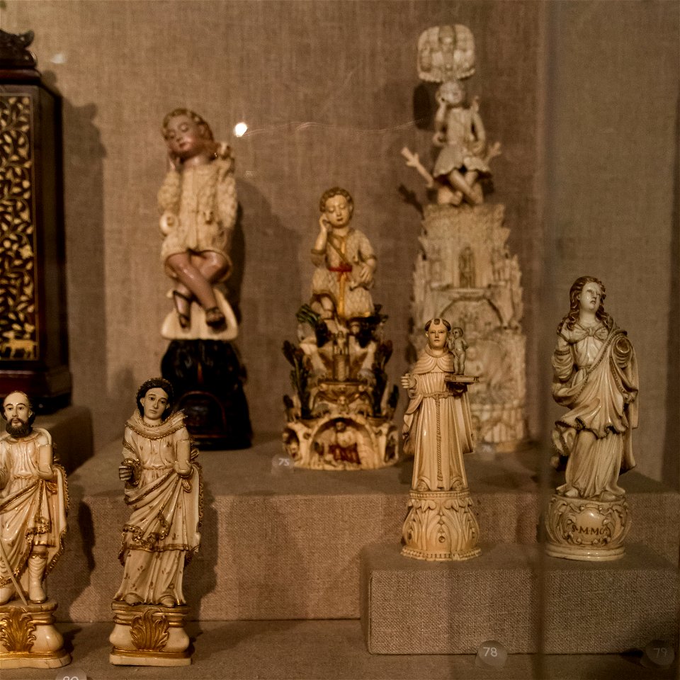 Lisboa-Museu Nacional de Arte Antiga-Marfims Indo Portuguese-20140917