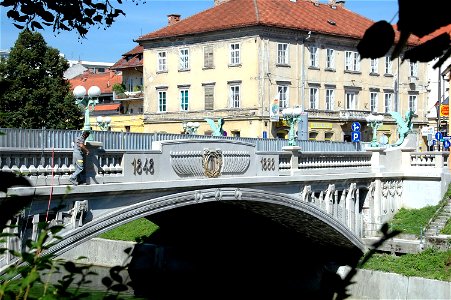 Ljubljana Drachenbrücke 03