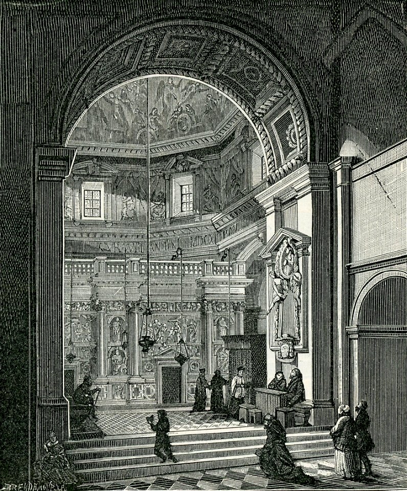 Loreto Arco principale sotto la cupola