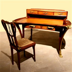 Louis Majorelle-Bureau de dame nénuphar
