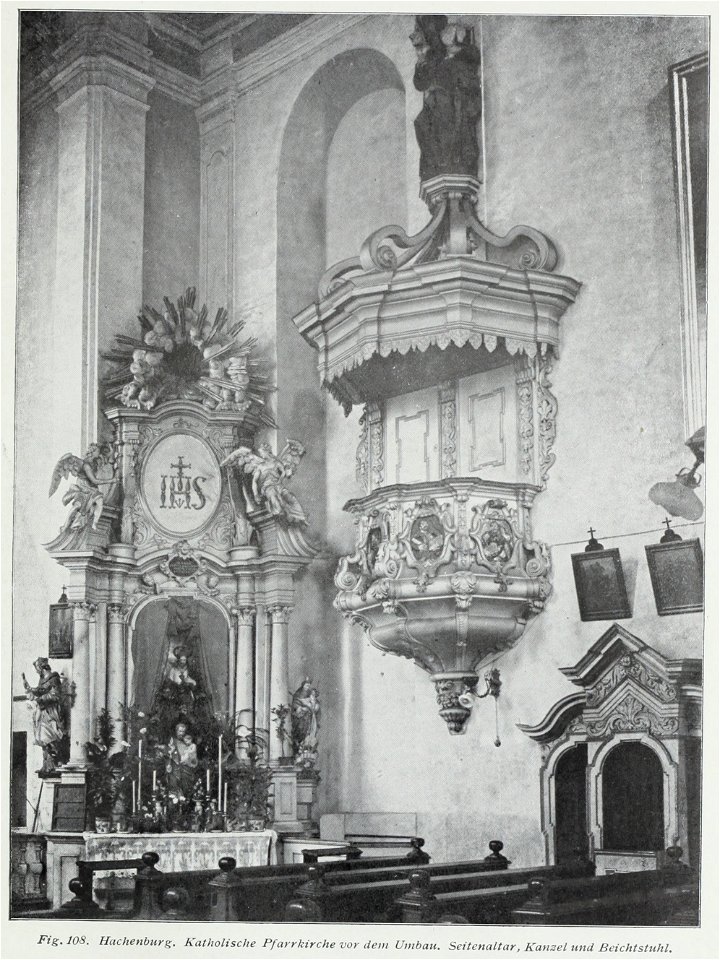 Luthmer IV-108-Hachenburg Katholische Pfarrkirche vor dem Umbau Seitenaltar Kanzel und Beichtstuhl
