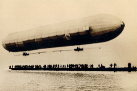 LZ 1 Flug 1900