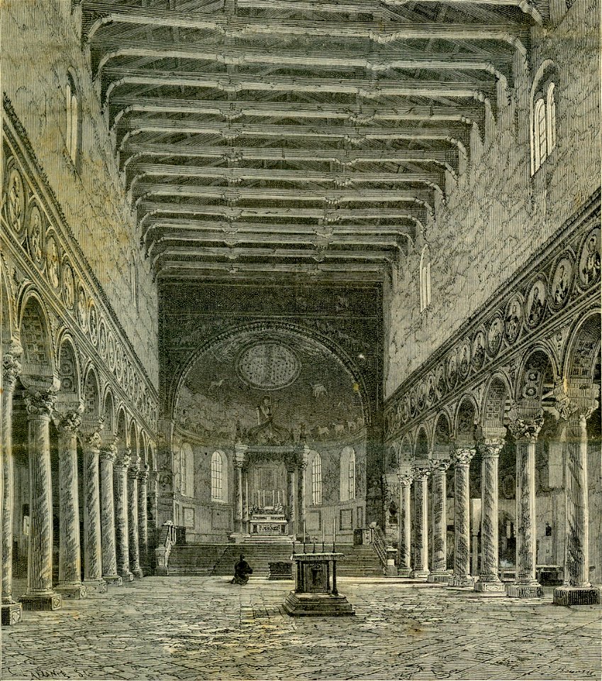 L’interno della chiesa di Sant’Apollinare in Classe Presso Ravenna