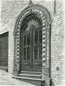 Macerata porta dell’antico palazzo Conventati