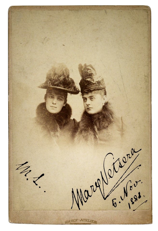 Marie Larisch und Mary Vetsera 1888