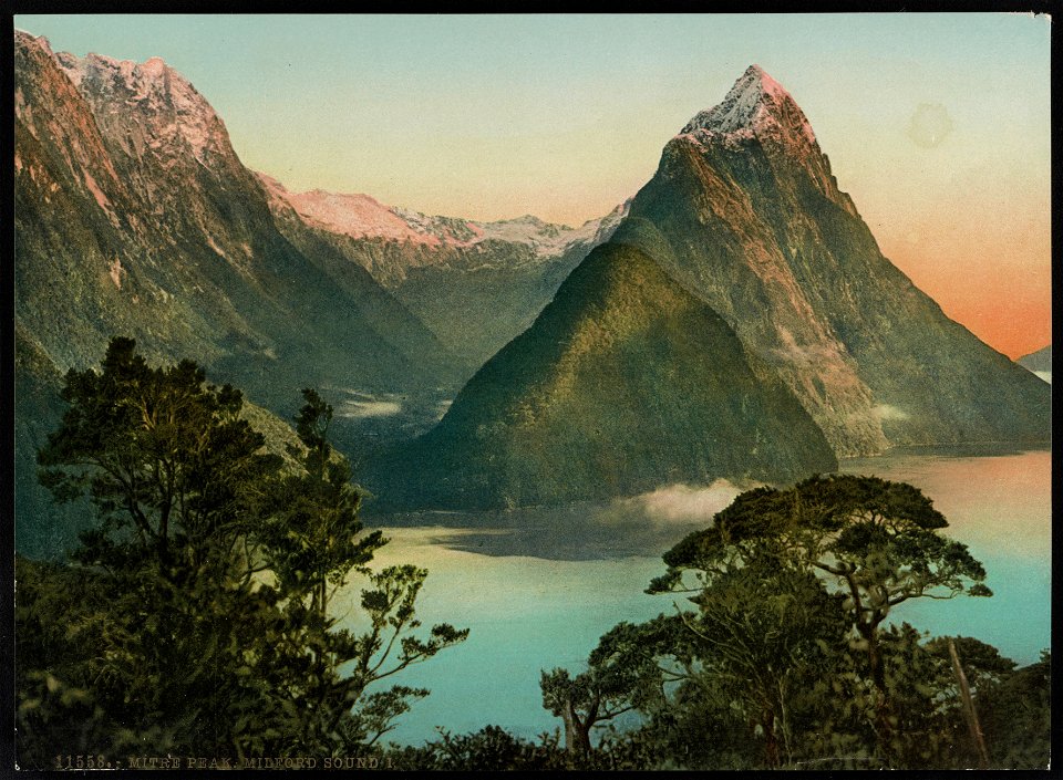 Mitre Peak. Milford Sound I LCCN2017658061