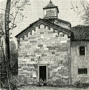 Montorfano porta laterale della chiesa di San Giovanni