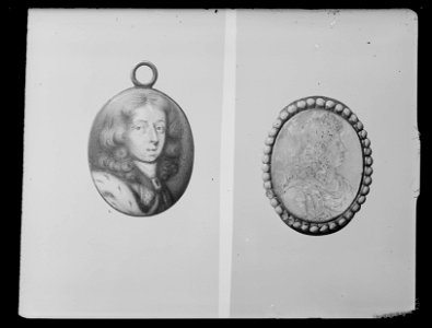 Miniatyrporträtt av Karl XI (1655-1697), ca 1670 - Livrustkammaren - 19431