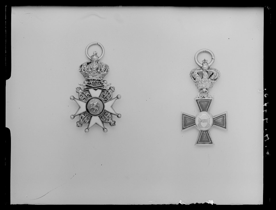 Miniatyrordenstecken KXIII, S-t Olav - Livrustkammaren - 19350